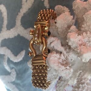 Gorgeous 18k gold plated, with embellished clamp